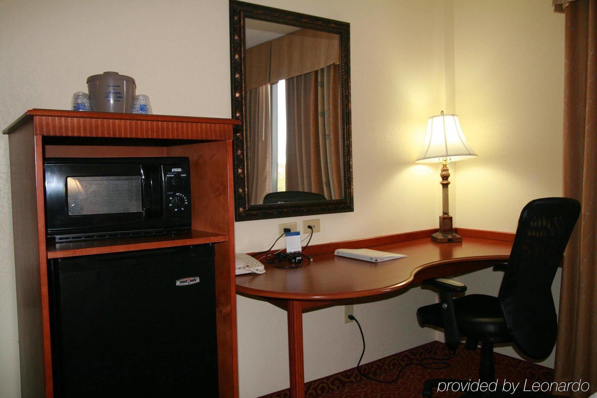 Hampton Inn & Suites Mccomb Quarto foto